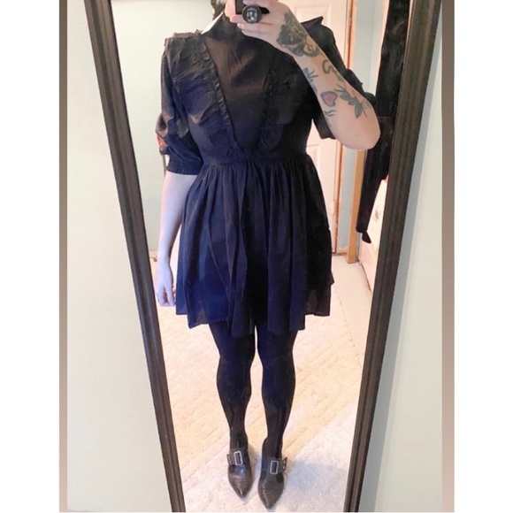 Meet your Posher, Hanna - Picture 3 of 4